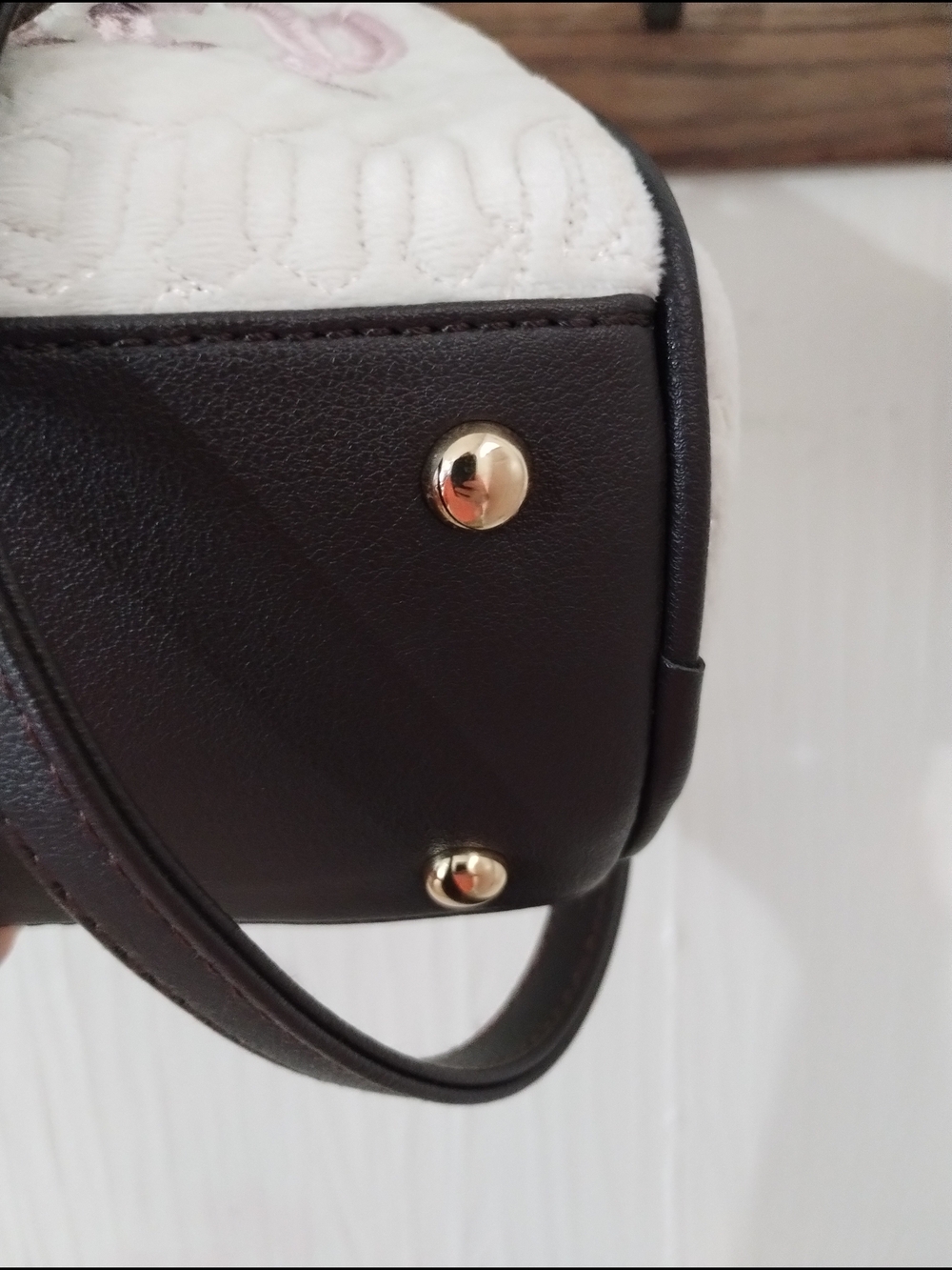 Juicy Couture Velvet Cream Quilted Monogram Satchel Bag. Final Price - Picture 8 of 12